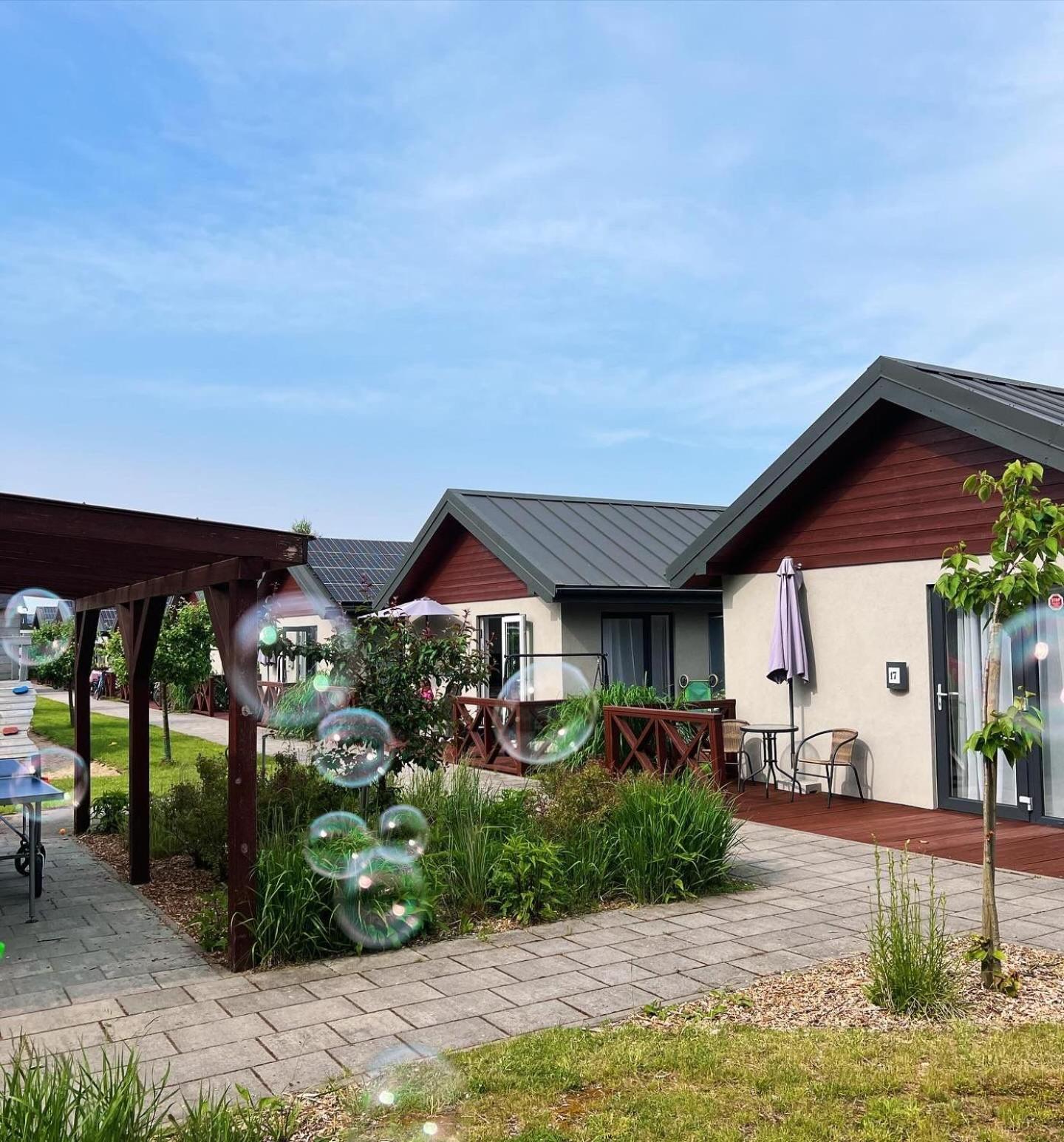 Domki Wśród Jabłoni Gąski Exterior foto