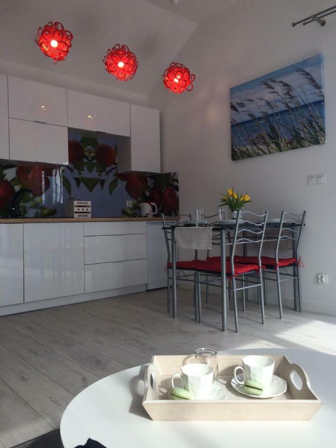 Domki Wśród Jabłoni Gąski Exterior foto