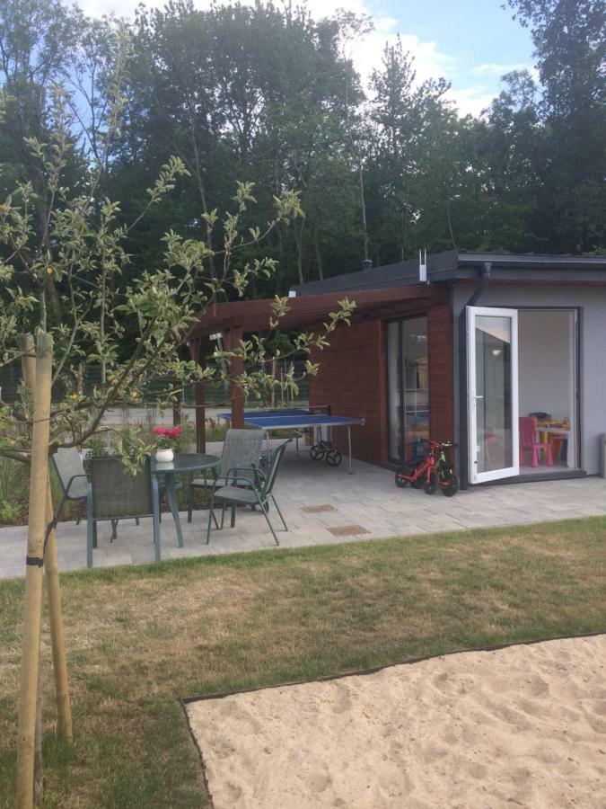 Domki Wśród Jabłoni Gąski Exterior foto
