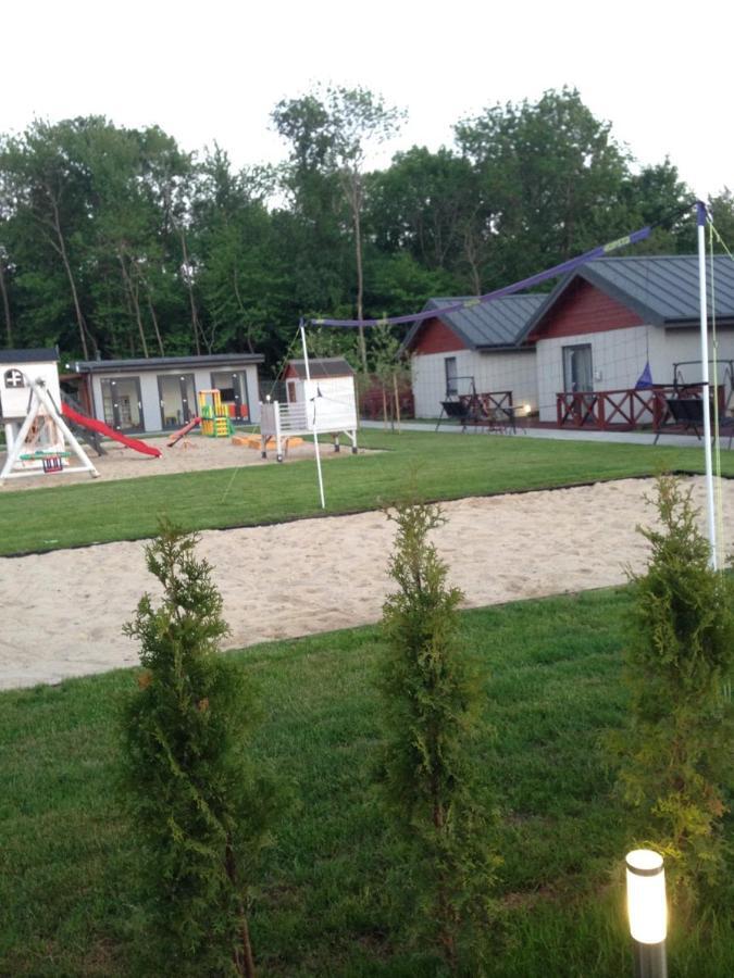 Domki Wśród Jabłoni Gąski Exterior foto